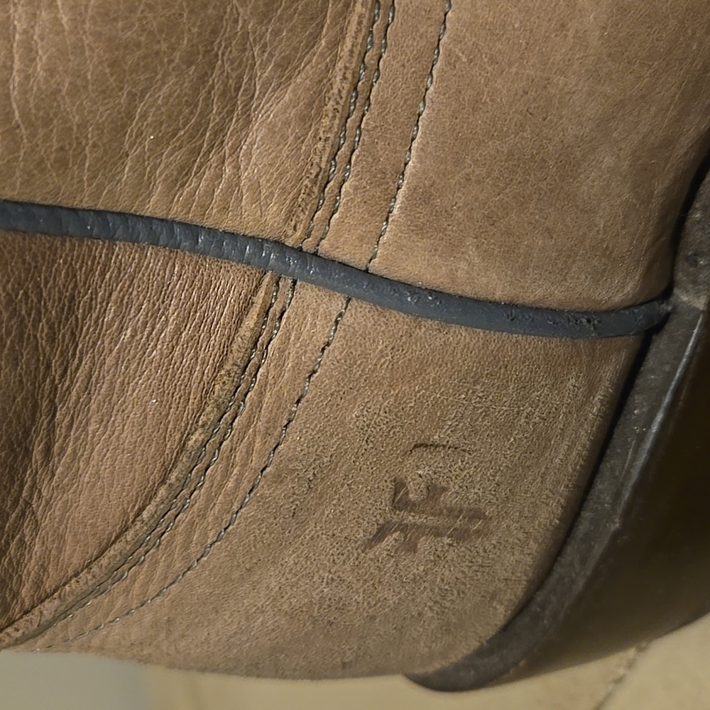 Frye leather taupe gray vintage women's western style boots size 8 - Picture 7 of 7